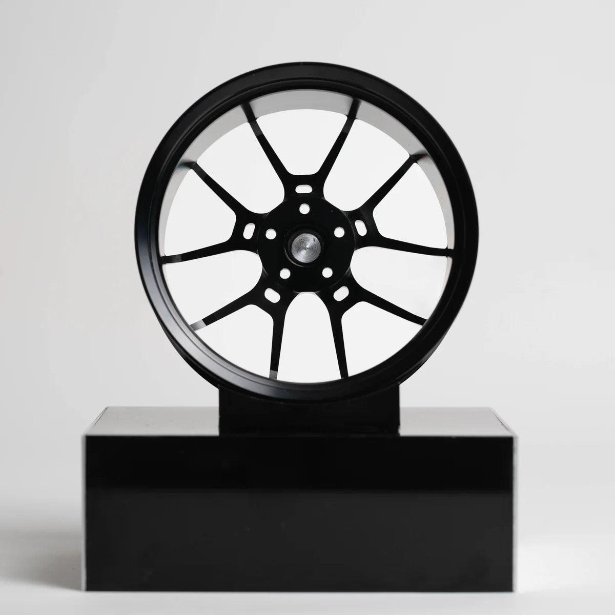 G025 | Black Edition