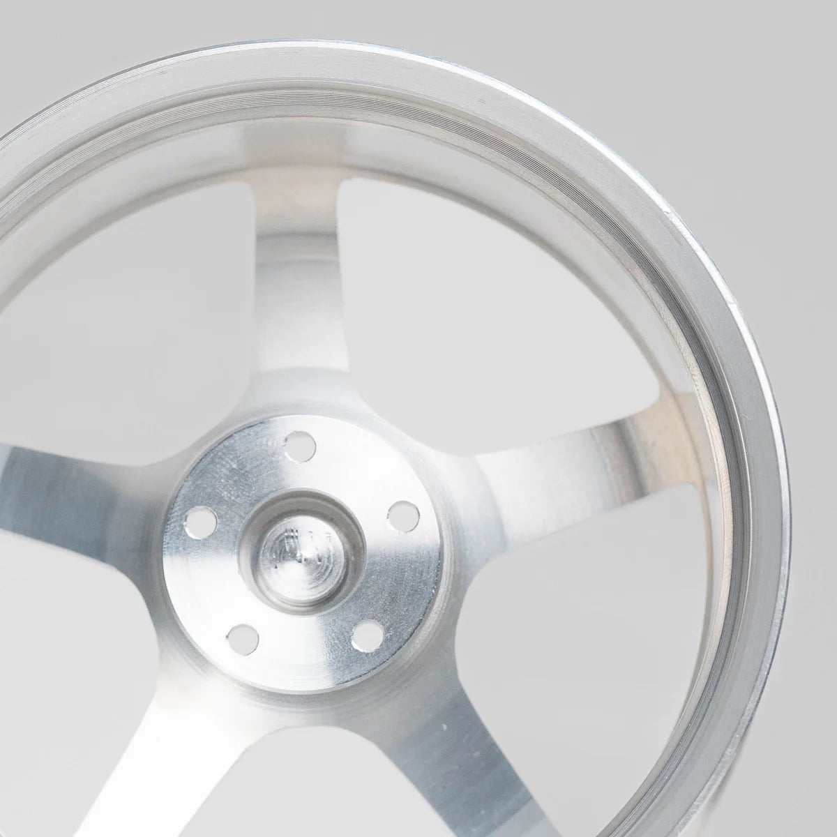 TE37 | Diamond Silver | Yellow