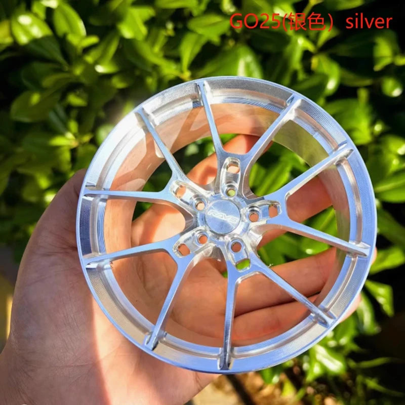 G025 | Diamond Silver